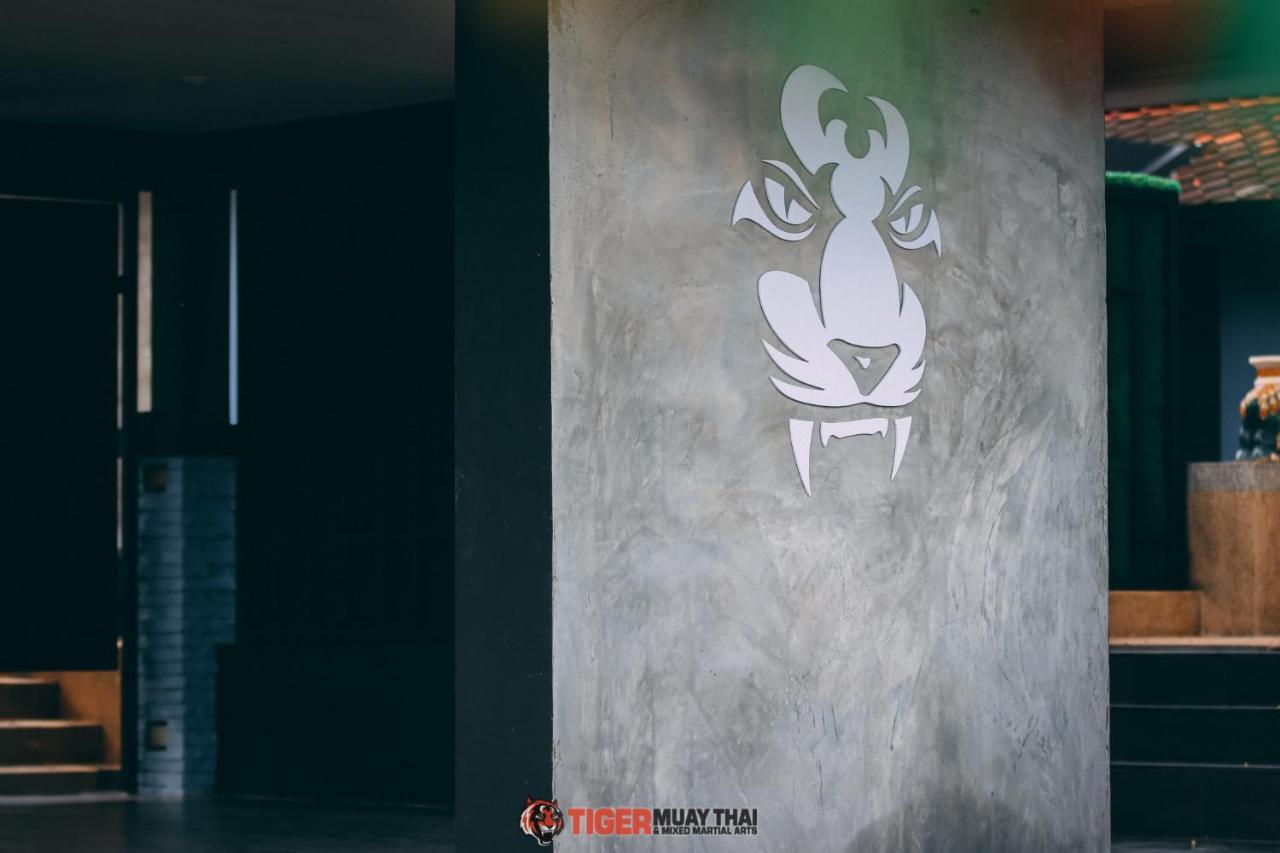 Tiger Hillside Phuket Exterior foto